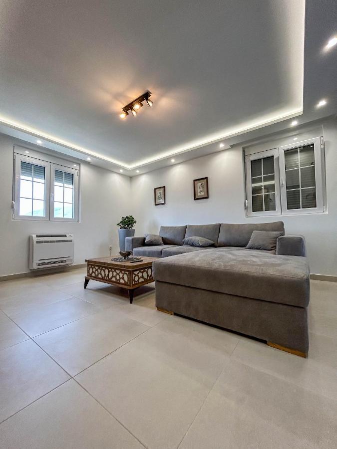 Sunrise Apartment Котор Екстер'єр фото
